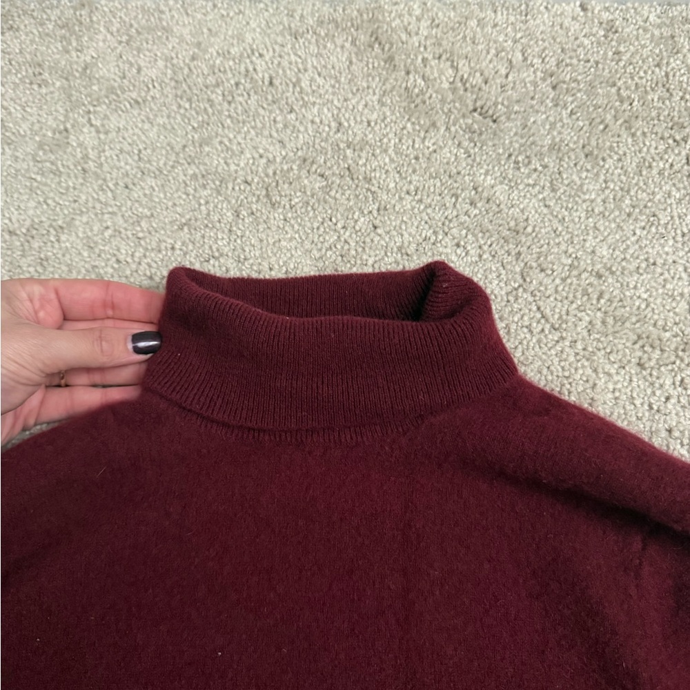 Privé Burgundy Cashmere Sweater - Picture 2 of 4